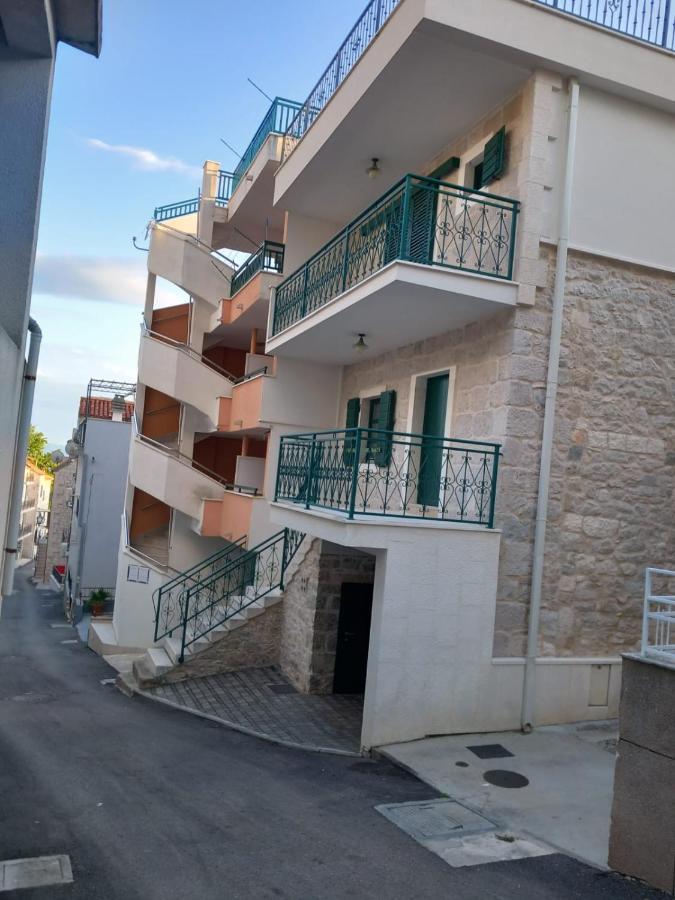 Apartmani Patrick Baška Voda Dış mekan fotoğraf